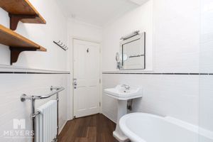 Photo 7- click for photo gallery